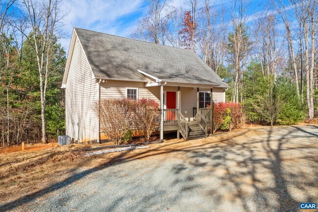 Building Photo - 1320 Old Ridge Rd