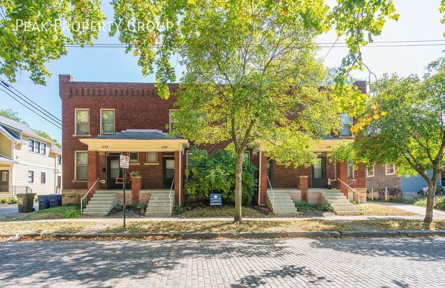 Foto principal - 1122 Harrison Ave