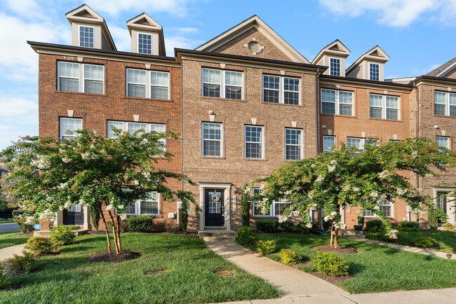 Building Photo - 2962 Chalkstone Pl