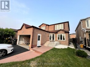 Building Photo - 98 Torrance Woods