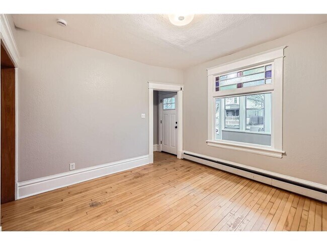 Foto del edificio - 1156 Marion St