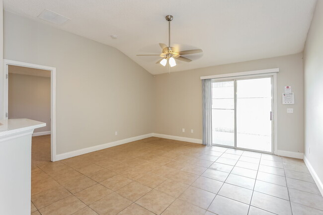 Building Photo - 8077 Welbeck Ln