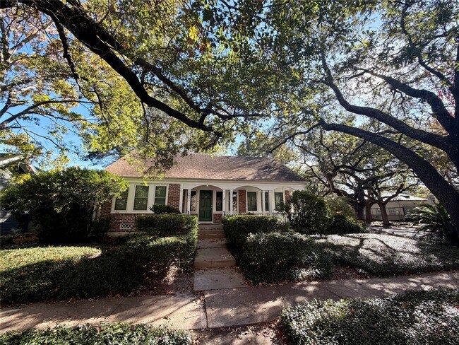 Foto del edificio - 1621 Cherryhurst St