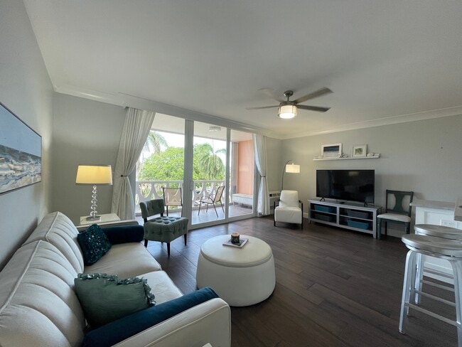 Spacious and Comfort - 15 S Golfview Rd Apartment