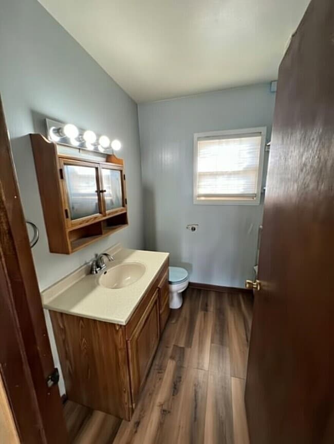 Building Photo - 2231 5th Ave