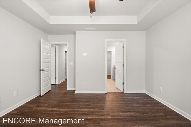 Building Photo - 4 br, 2.5 bath House - 2304 Birch Mountain St