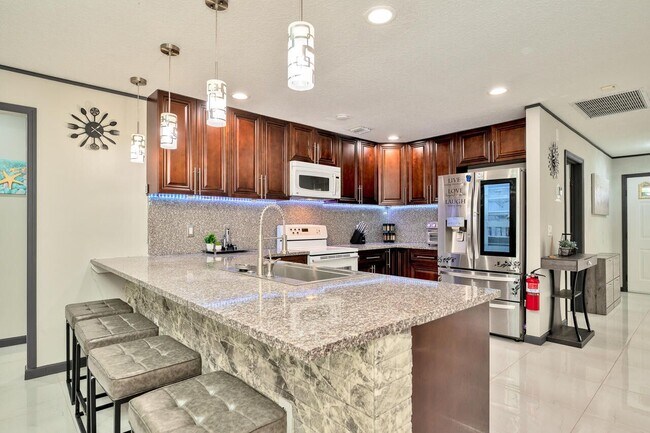 Foto del edificio - 6719 Lawrence Woods Ct