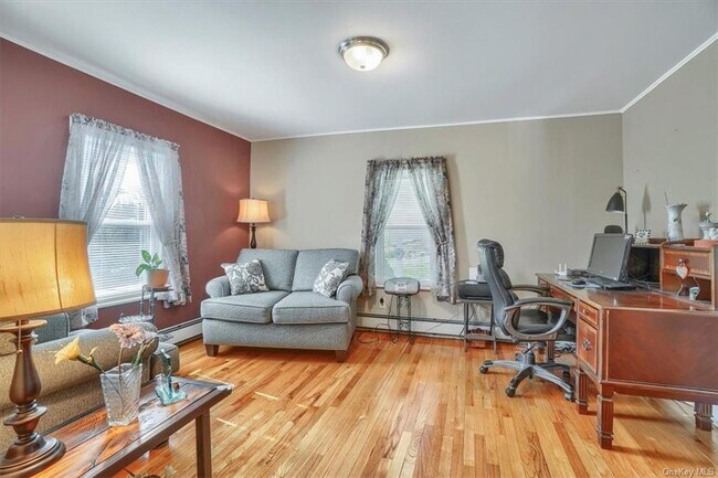 Building Photo - 11 Orchard Terrace