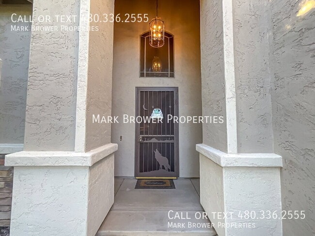 Photo - 380 W. Roadrunner Dr. House