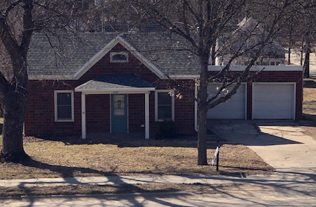 Primary Photo - 1543 Hawthorne Ave