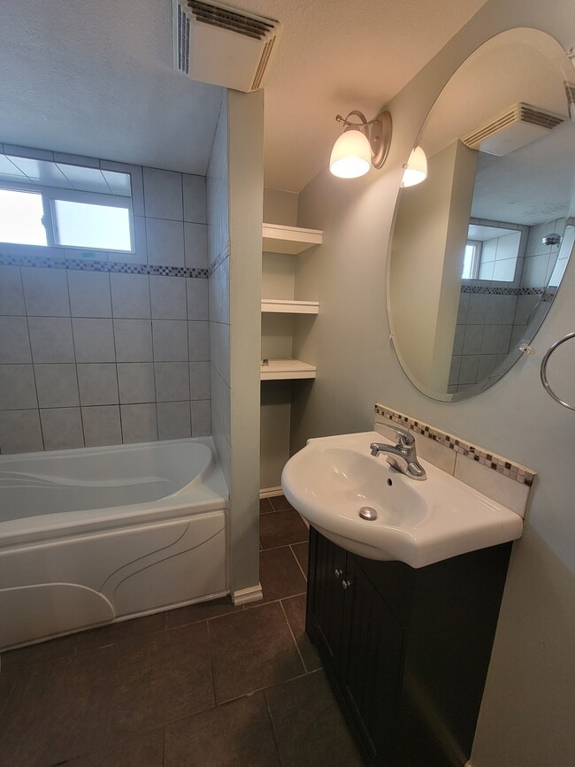 Building Photo - 50945 Ford Creek Pl