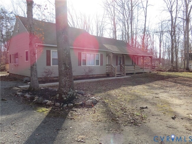 Building Photo - 4261 Old Buckingham Rd