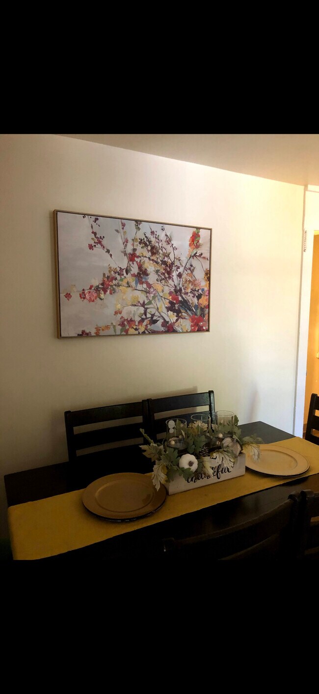 Foto del edificio - 52 Marlborough Ave