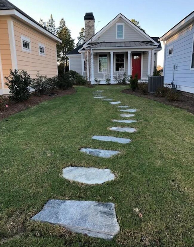 Foto del edificio - 225 Coach Light Way SW