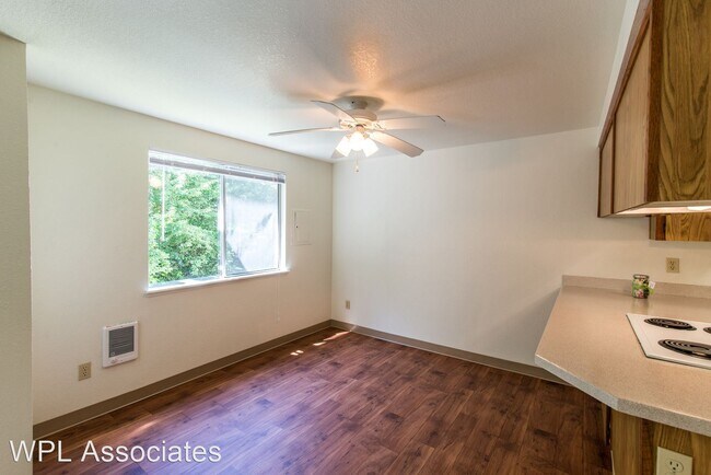 Building Photo - 2 br, 2 bath Apartment - 14799 SW 109TH AV...