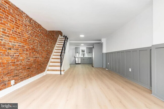 Foto del edificio - 2133 Latona St