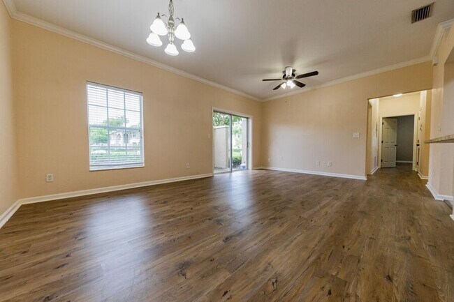 Building Photo - 501 Eagle Pond Dr