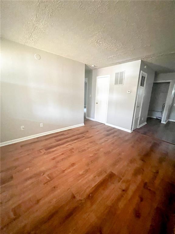 Foto del edificio - 2829 Belvedere Ln