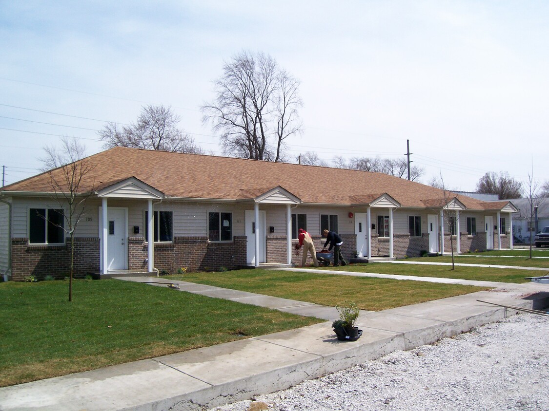 Primary Photo - 109 S 10th St