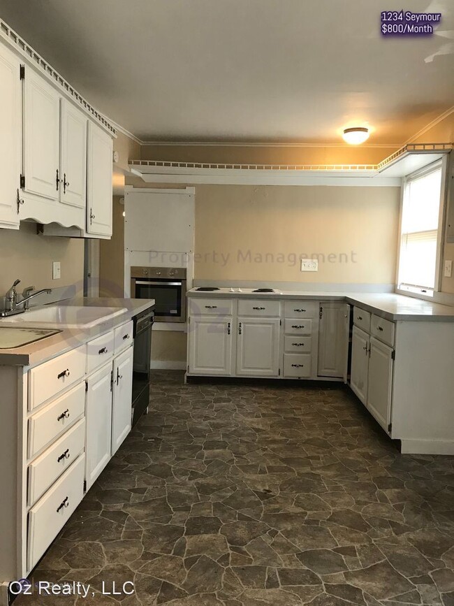 Building Photo - 2 br, 1 bath House - 1234 Seymour Rd