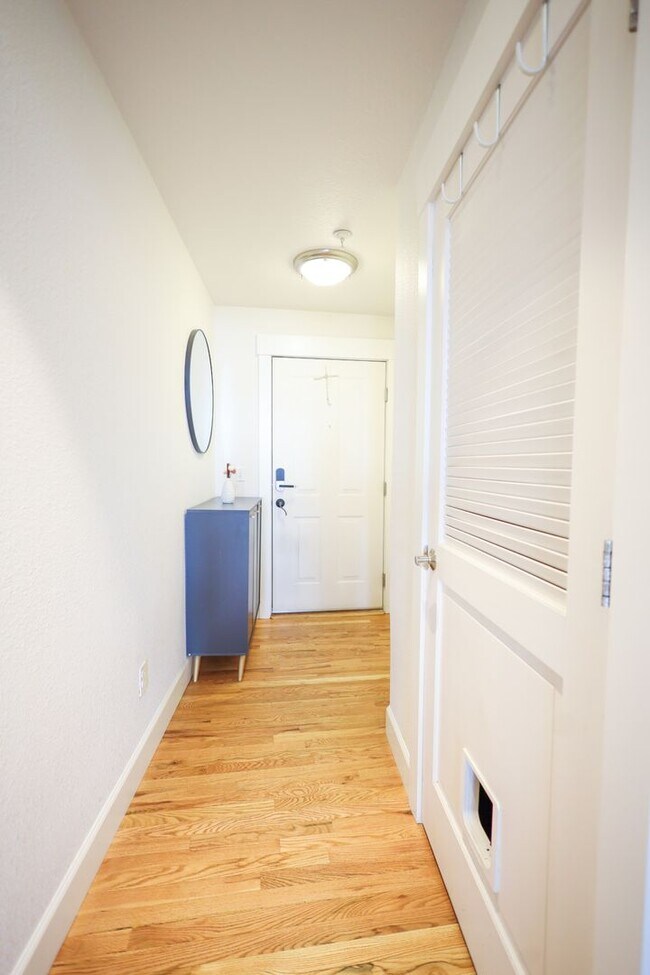 Foto del edificio - Gorgeous 1 bed 1 bath in an amazing location