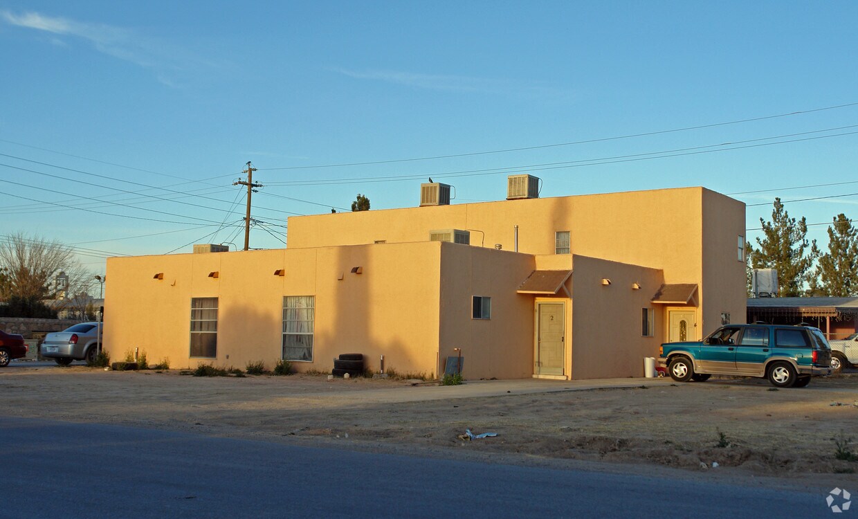 Primary Photo - 11407 Datsun Dr