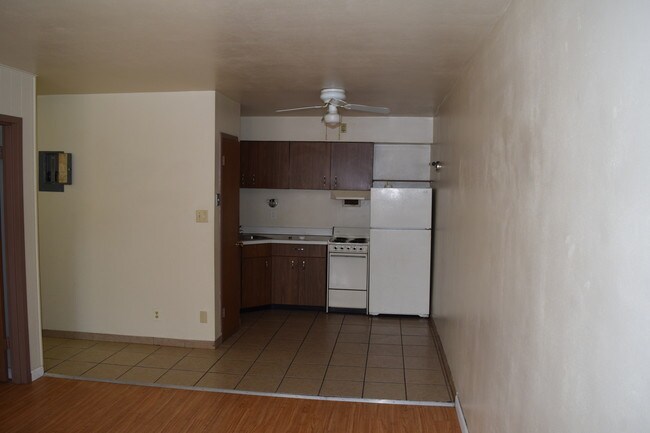 Building Photo - 3530 Miami St