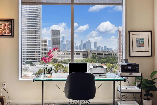 Foto del edificio - 3333 Allen Pkwy