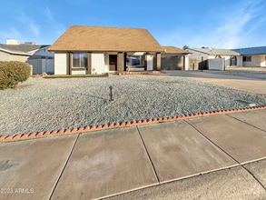 Building Photo - 6434 W Sunnyslope Ln