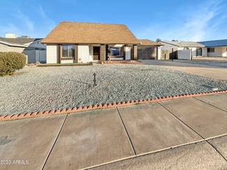 Building Photo - 6434 W Sunnyslope Ln