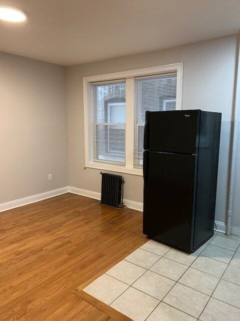 Foto del edificio - 134 Corbin Ave