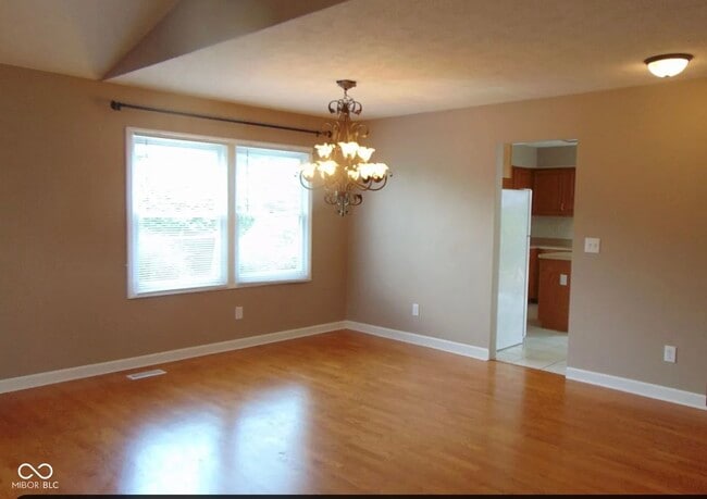 Building Photo - 412 S Prestwick Ln