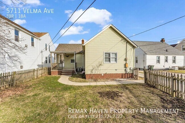 Foto del edificio - 5711 Velma Ave, Parma - 3 Bed 1 Bath Home!