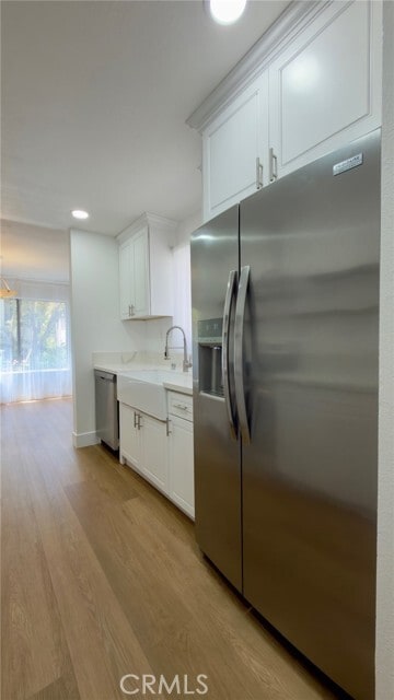 Foto del edificio - 839 Hayworth Ave