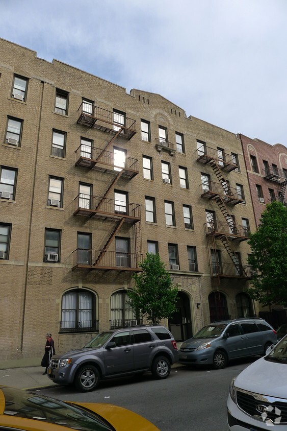 30-78 34th St, Astoria, NY 11103 - Apartments in Astoria, NY ...