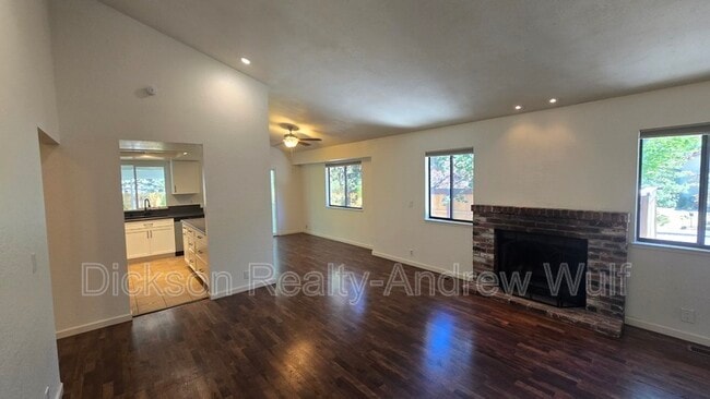 Building Photo - 5931 Coyote Ridge Ct