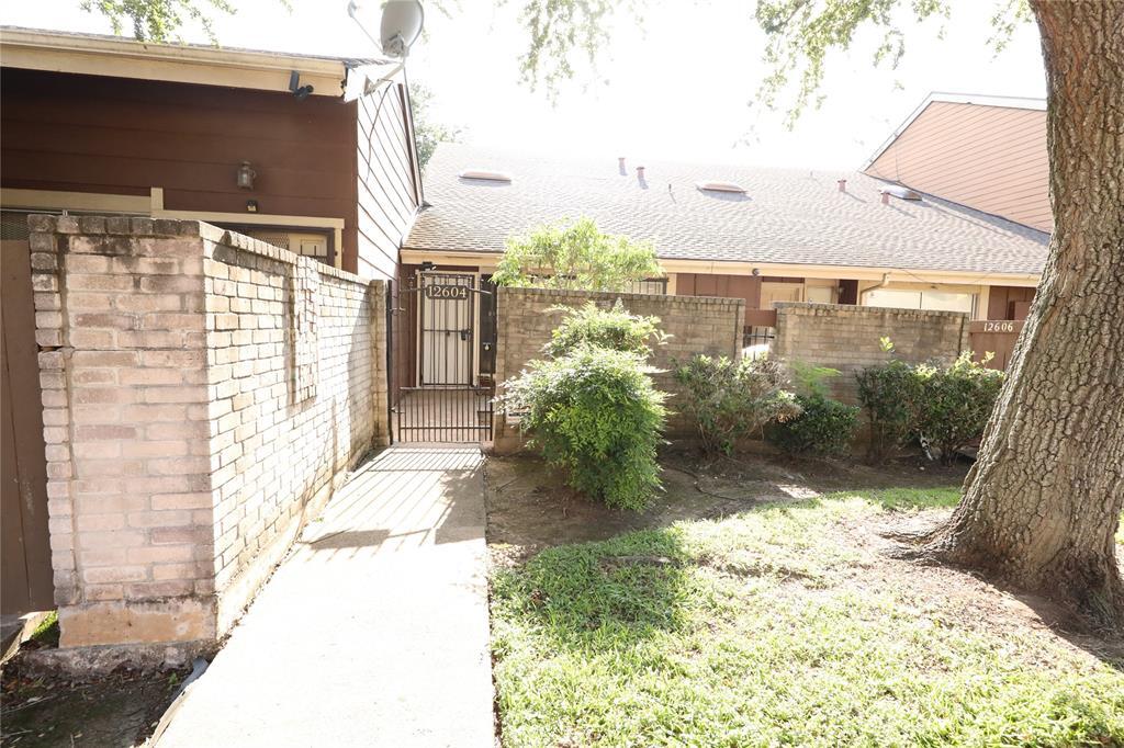 Primary Photo - 12604 Newbrook Dr