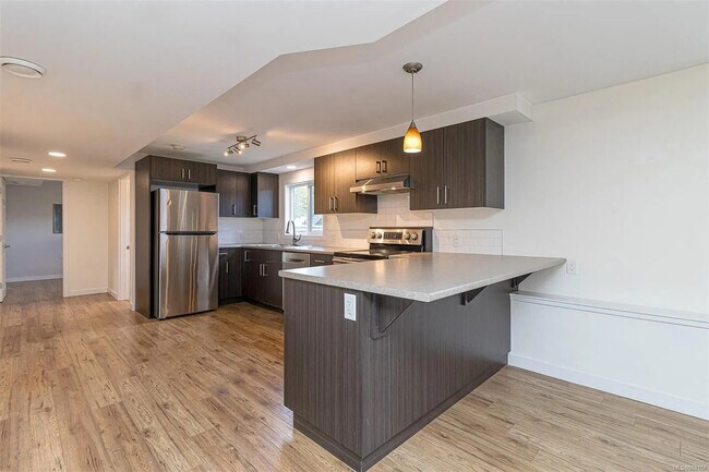 Photo du bâtiment - 5235 Miller Rd