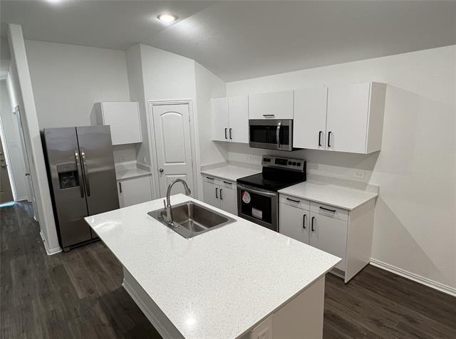 Building Photo - 124 Brookline Dr