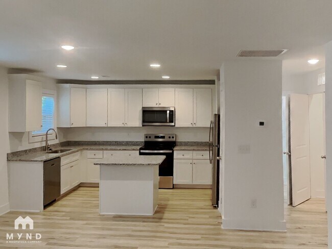 Foto del edificio - 505 E Robinson St