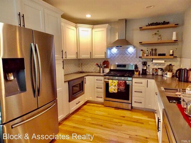 Foto del edificio - 3 br, 3 bath House - 202 Lincoln Court