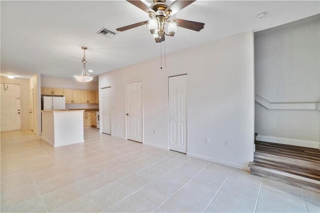 Building Photo - 6373 Landings Way