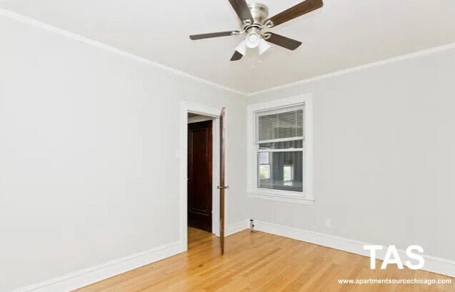 Building Photo - 4539 W Barry Ave