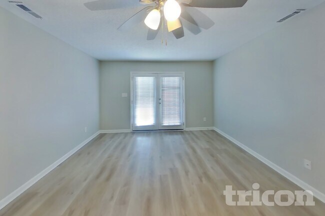 Foto del edificio - 56 Park Timbers Dr