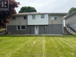 Building Photo - 44 Lauris Ave