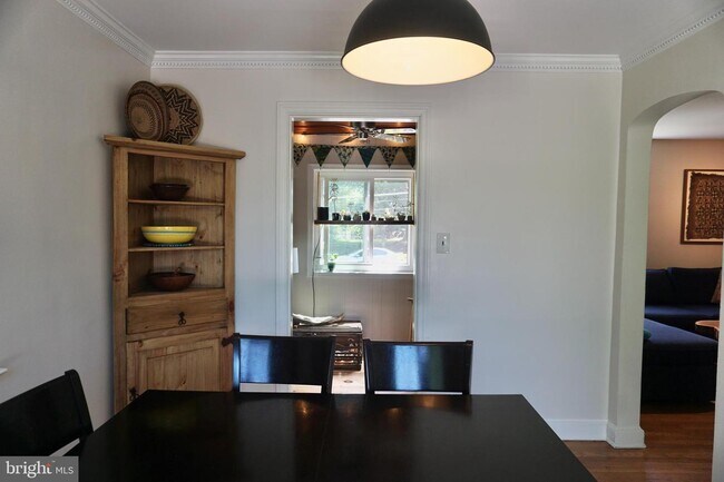 Foto del edificio - 414 Ethan Allen Ave