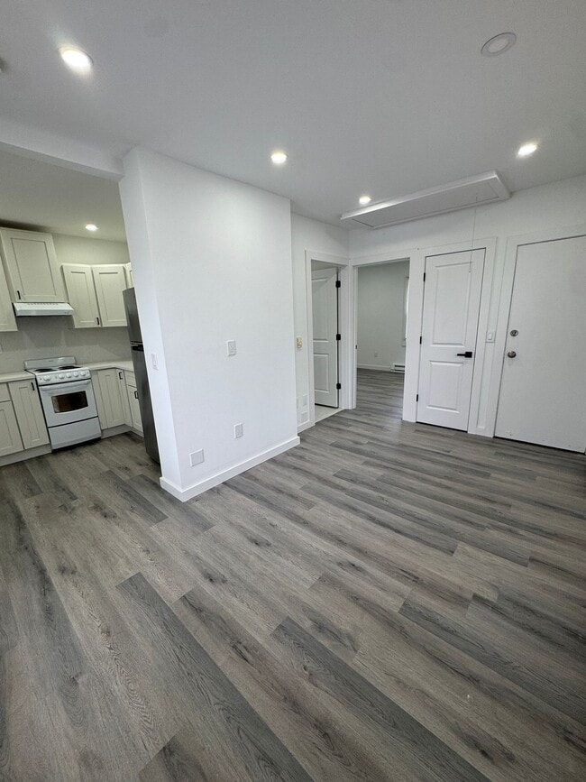 Foto del edificio - 96 Broughton Ave