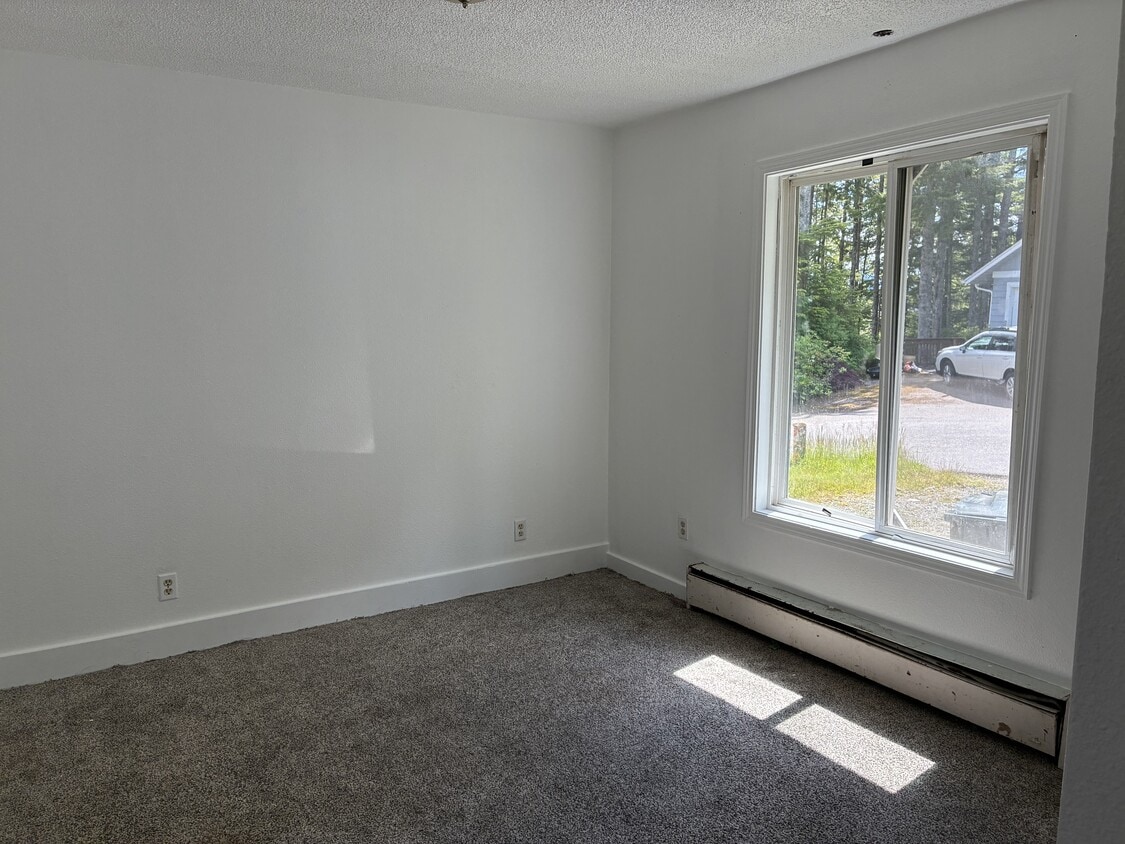 Building Photo - 829 Miller Ridge Rd