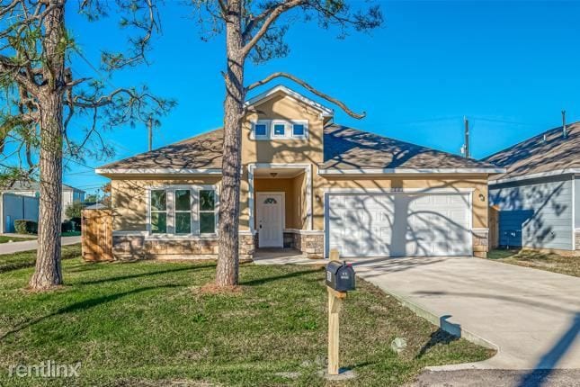 Building Photo - 3 br, 2 bath House - 201 N 7Th Street