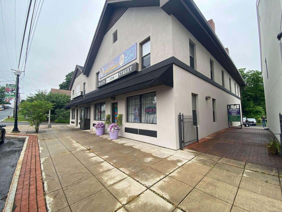 Foto principal - 336 Main St